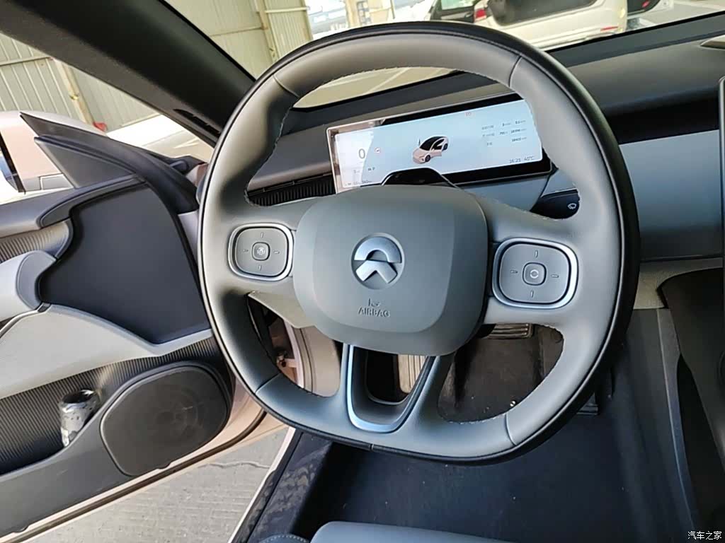 NIO ET5, 2024 11