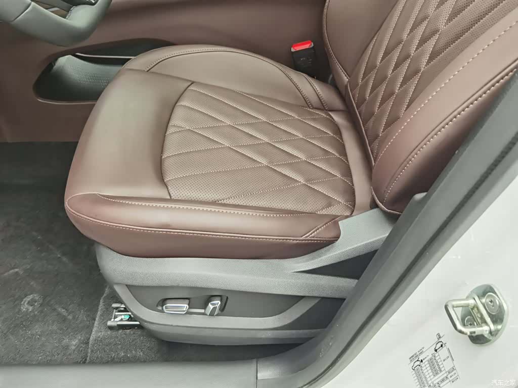 Chery Tiggo 8 Plus, 2024 20
