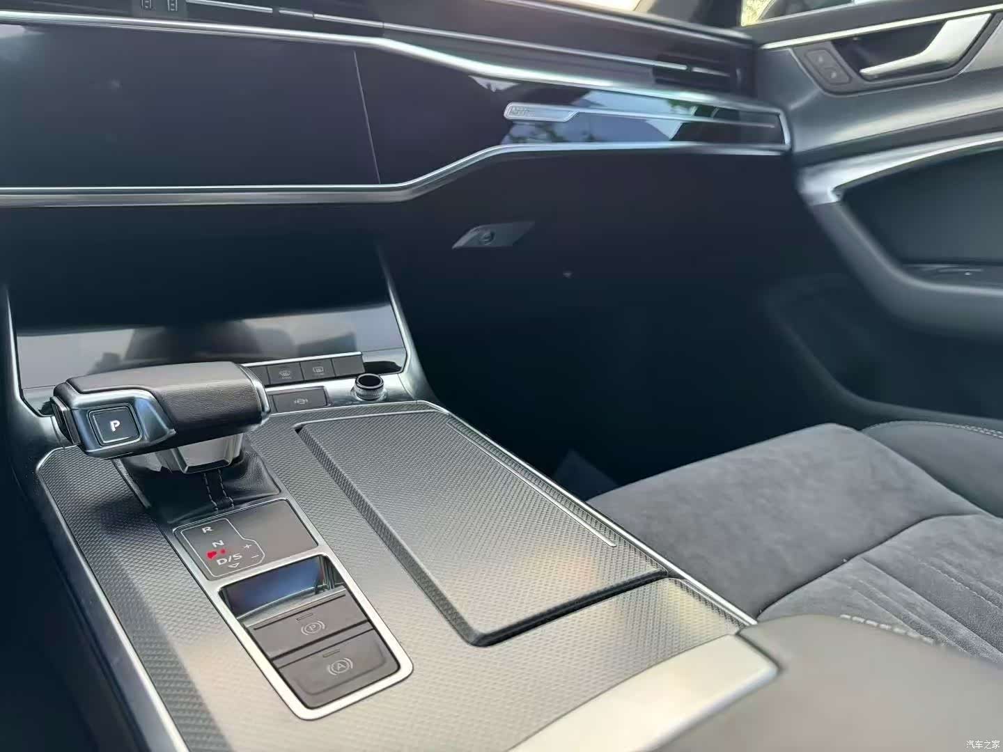 Audi A6L, 2020 7