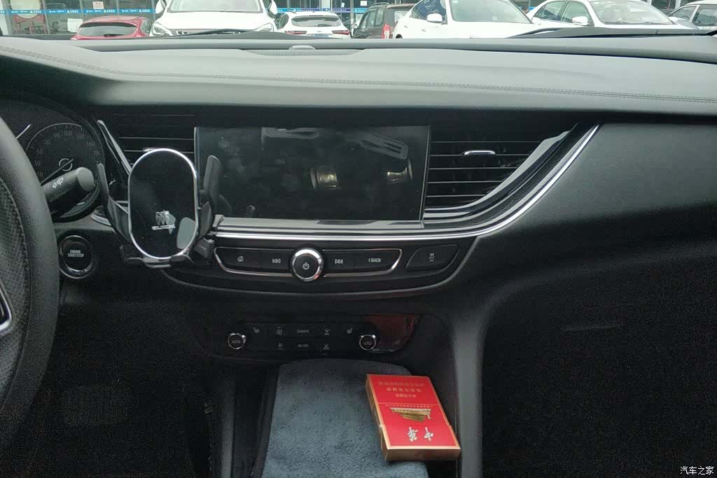 Buick Regal, 2022 13