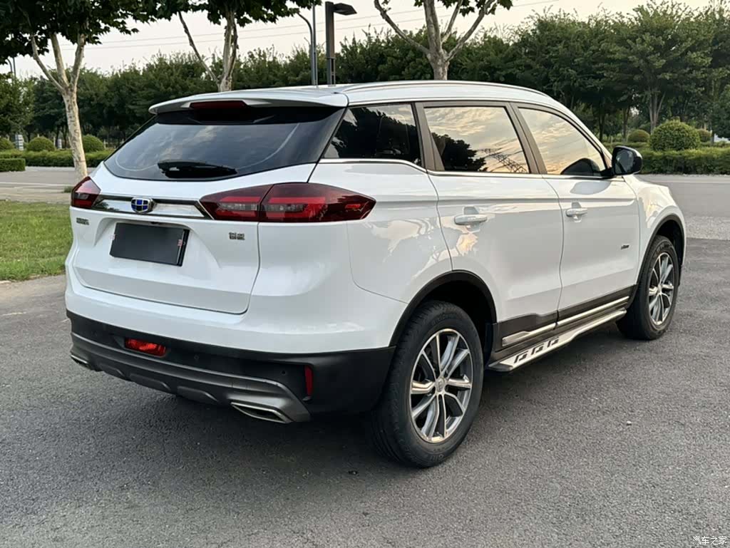 Geely Boyue, 2019 7