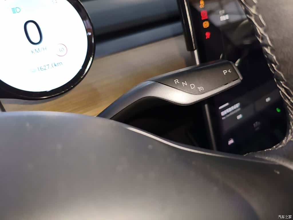 Tesla Model Y, 2021 14