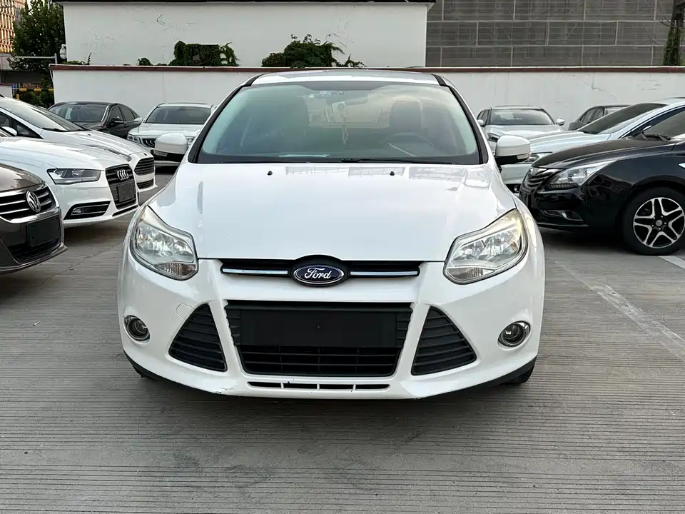 Ford Fox