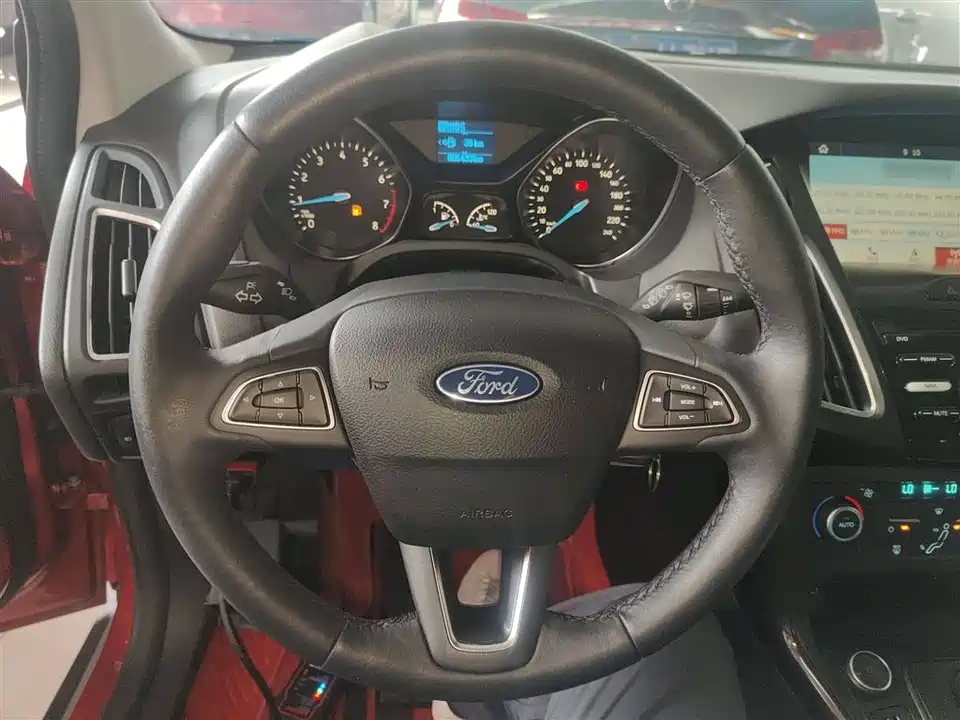 Ford Fox