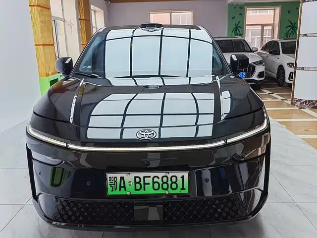 Toyota bZ3X 2026 — купить из Китая под заказ
