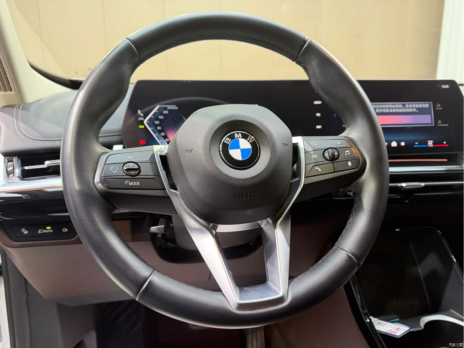 BMW X1, 2023 11