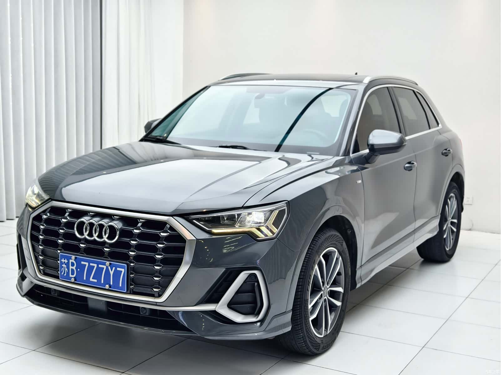 Audi Q3, 2020 1