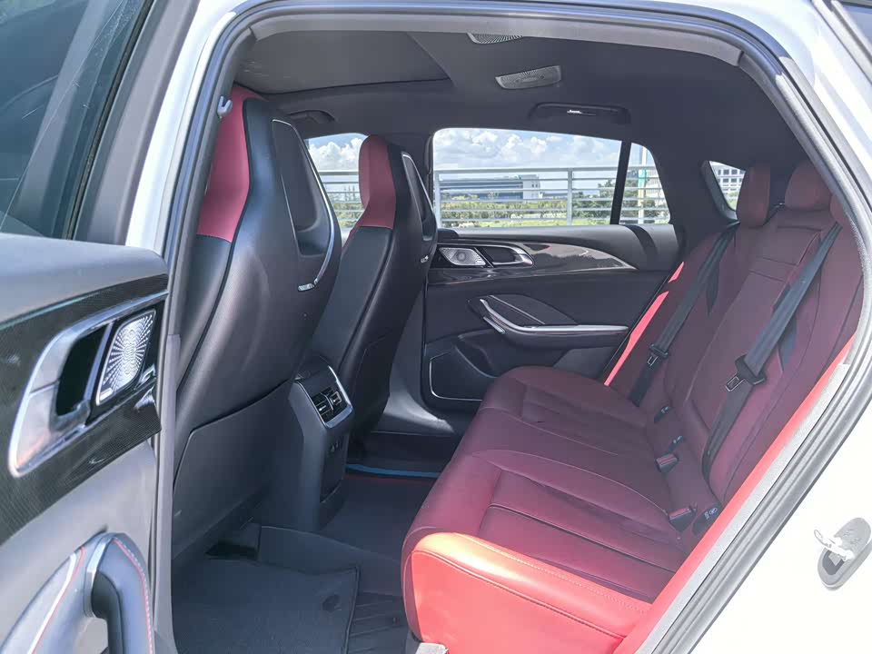 Hongqi H6 Hongqi H6