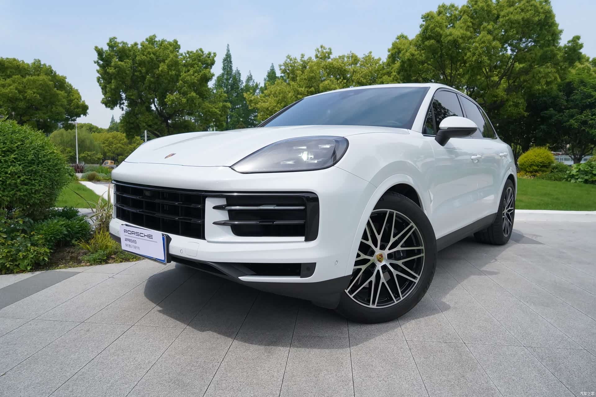 Porsche Cayenne, 2025 1