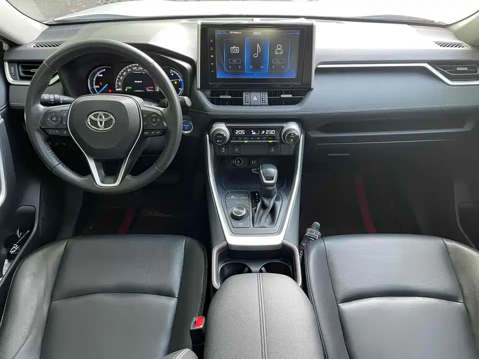 Toyota RAV4 Rongfang