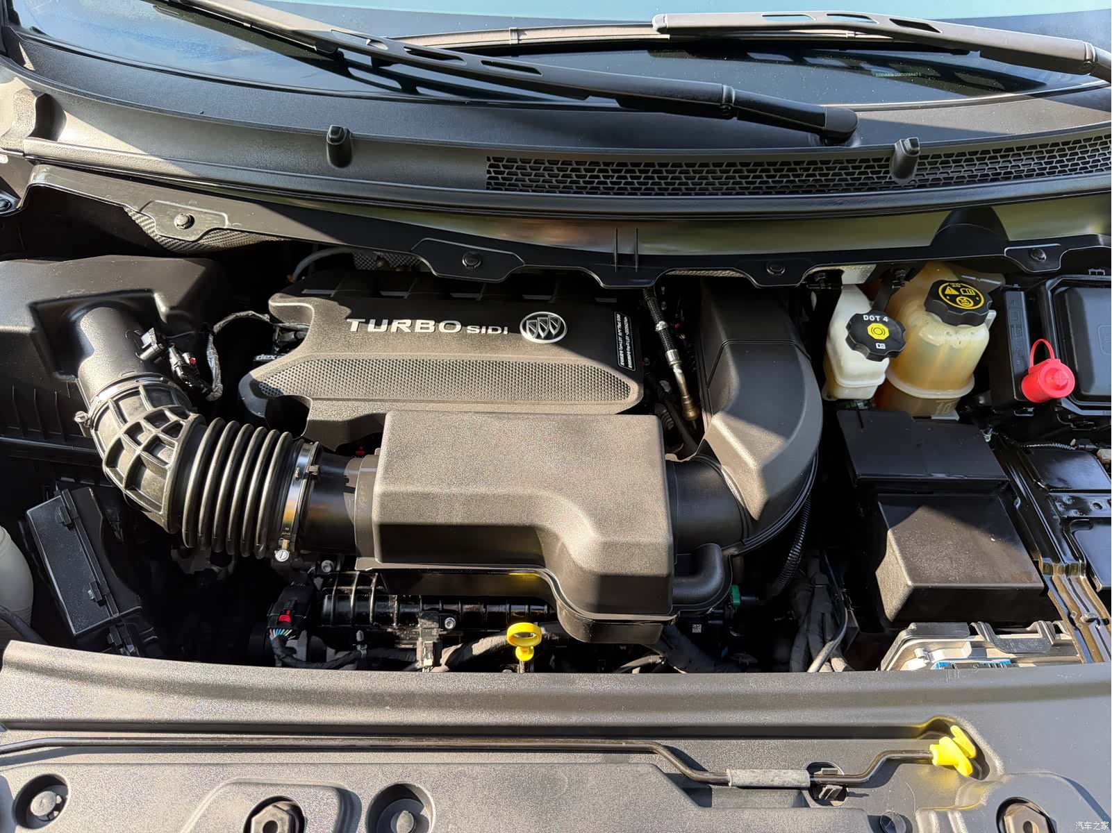 Buick GL8, 2021 28