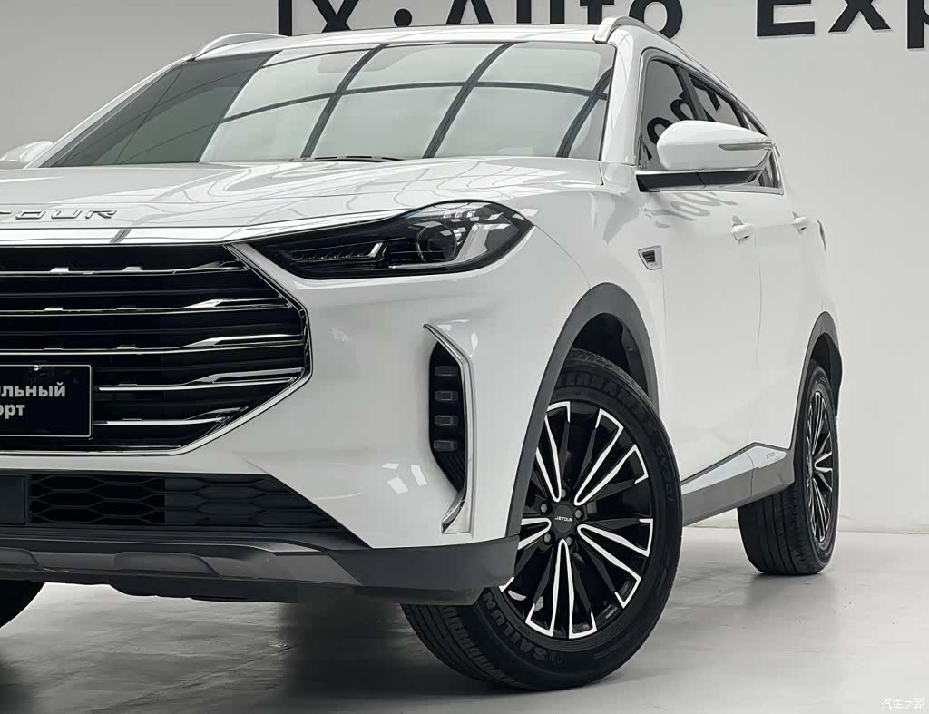 Jetour X70, 2022 6