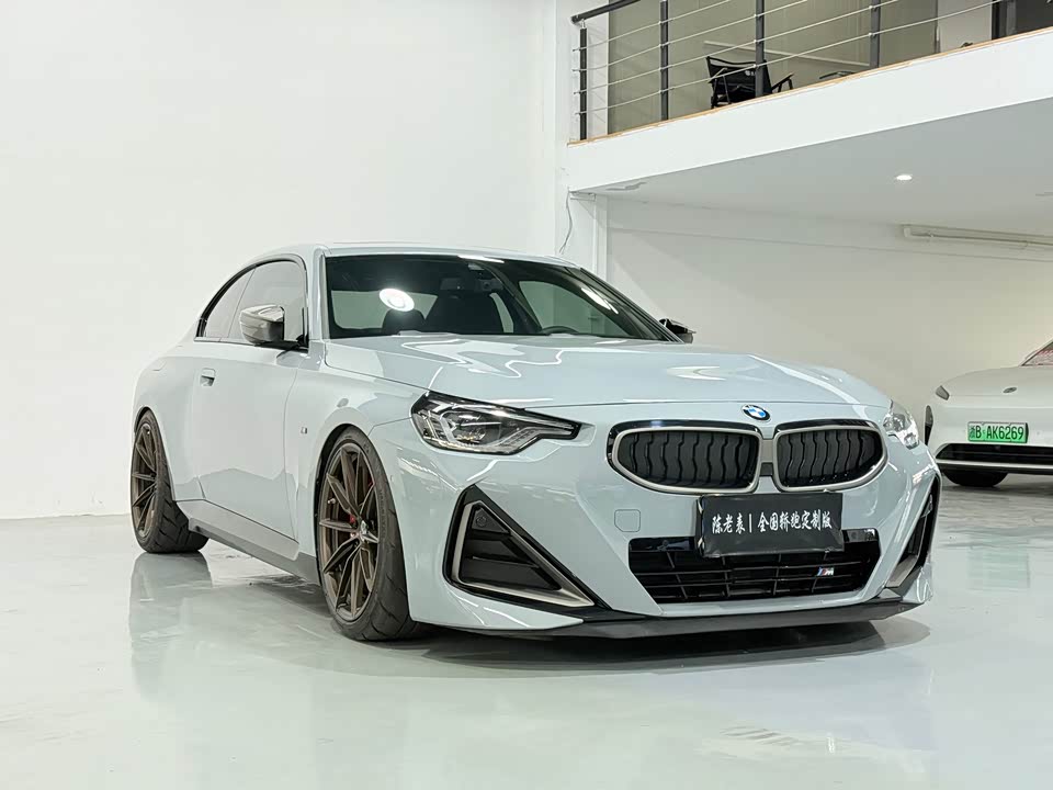 BMW M240i