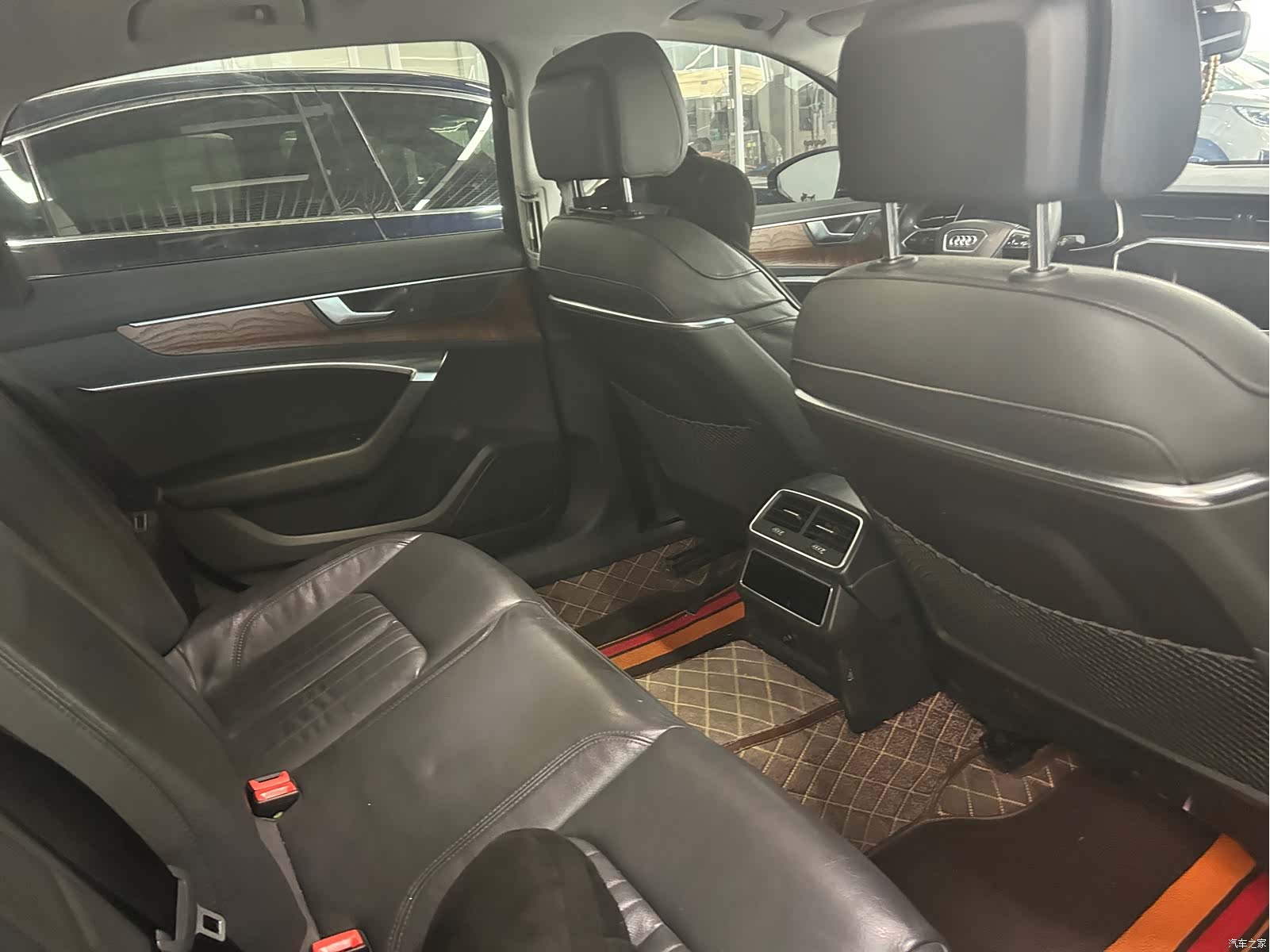 Audi A6L, 2019 10