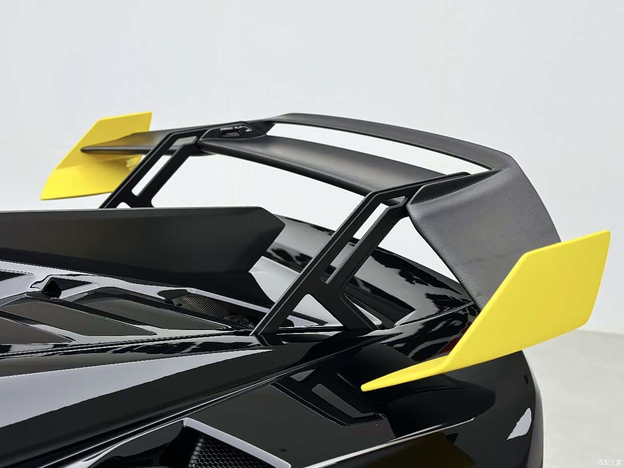 Lamborghini Huracán, 2022 13