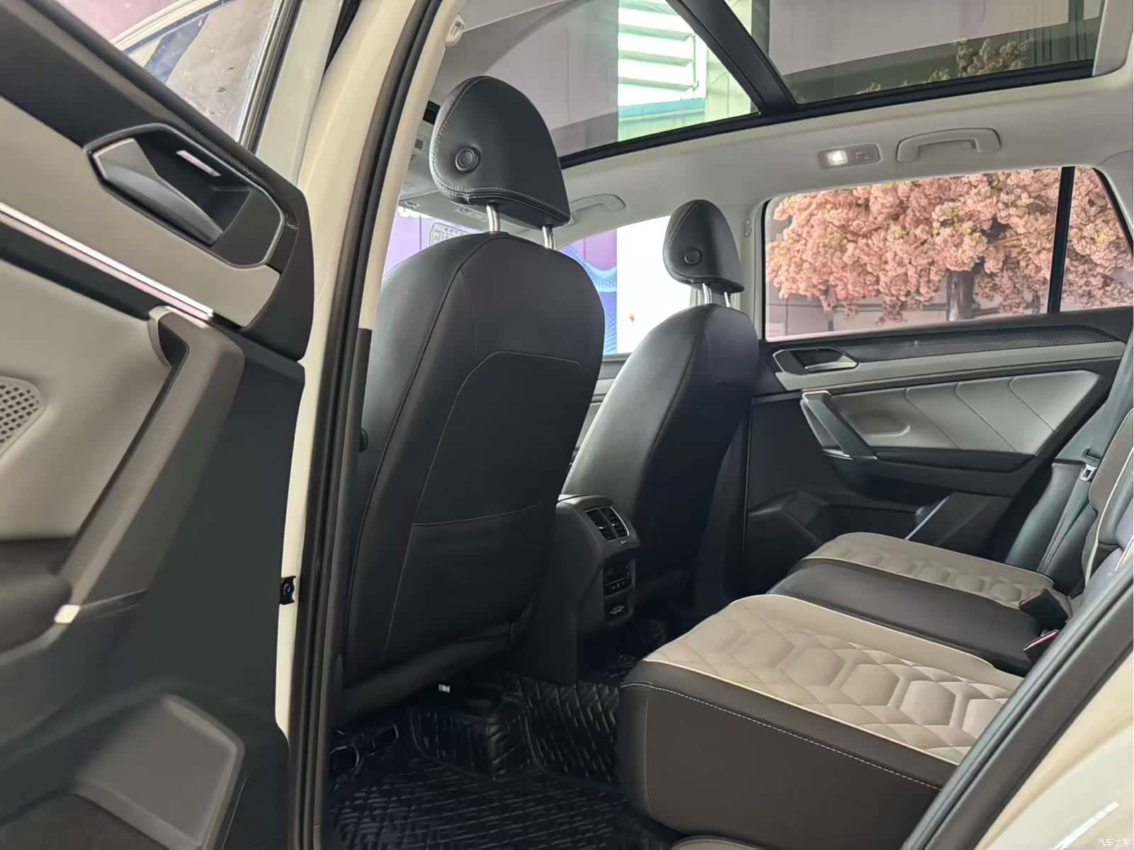 Volkswagen Tayron, 2023 12