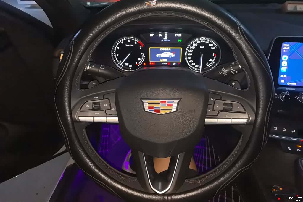 Cadillac CT4, 2023 15