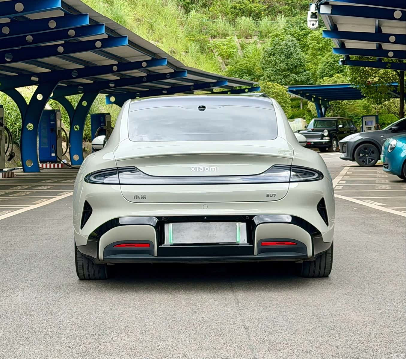 Xiaomi SU7, 2025 4