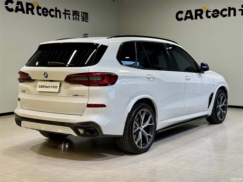 BMW X5, 2023 все фото