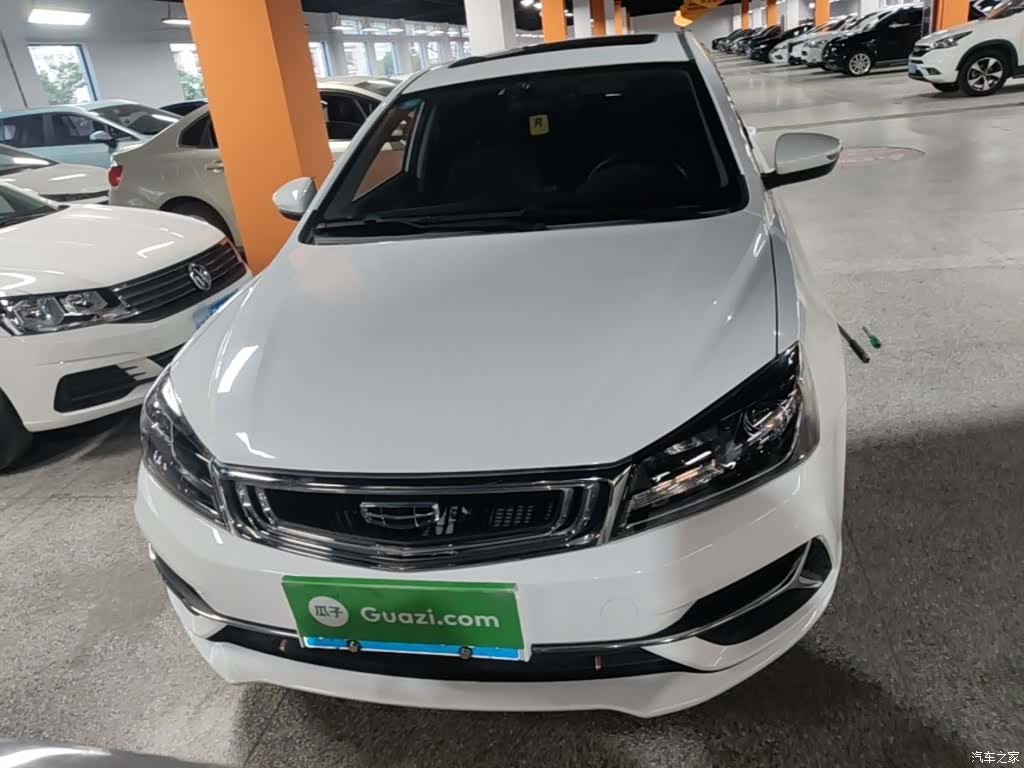 Geely Emgrand, 2020 3