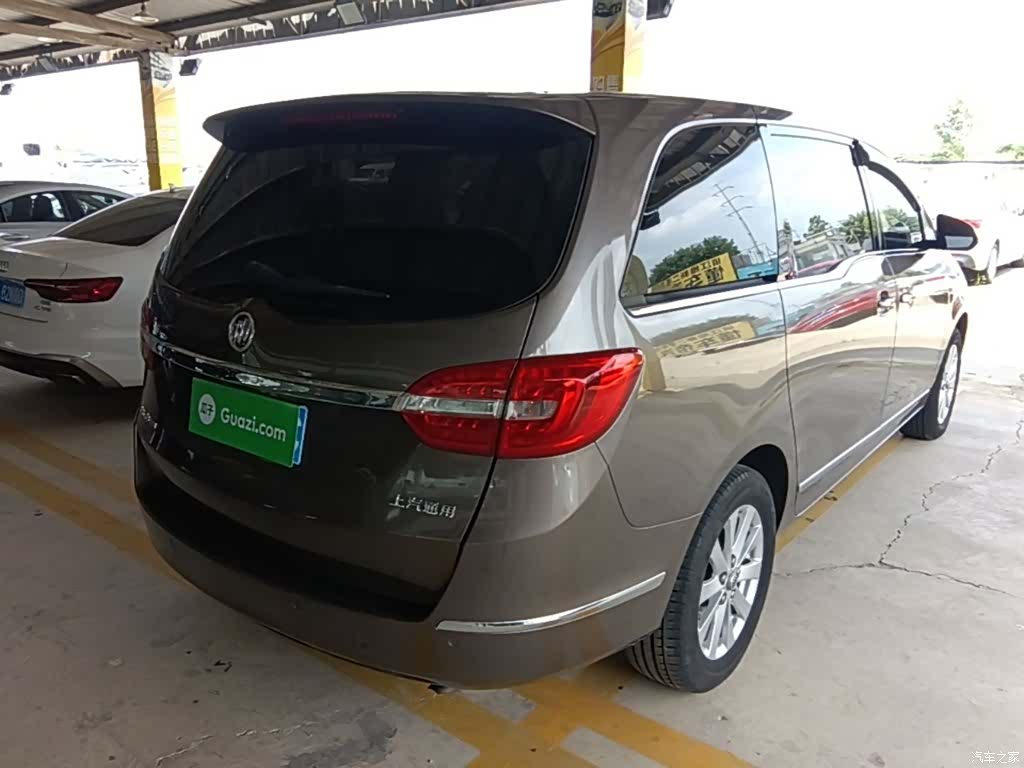 Buick GL8, 2017 7