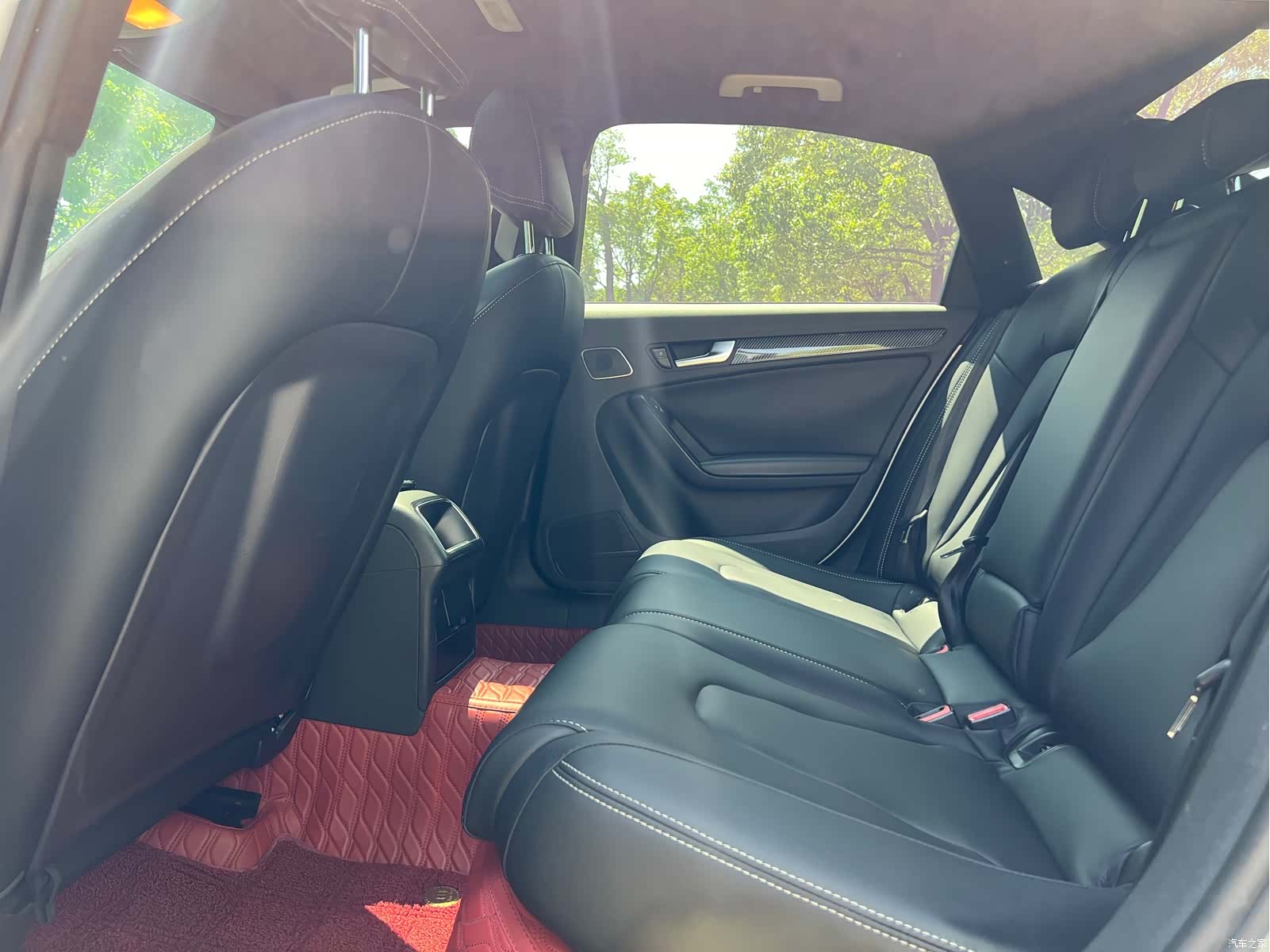 Audi A4L, 2014 12