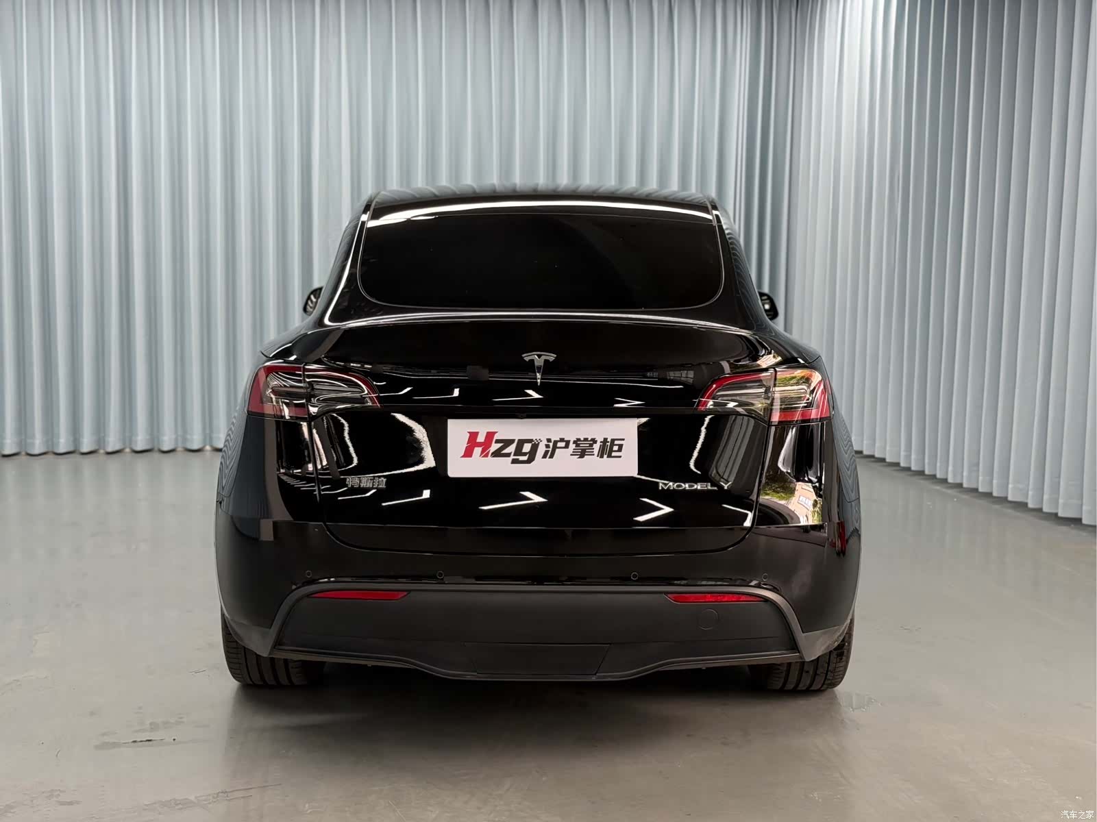Tesla Model Y, 2021 4