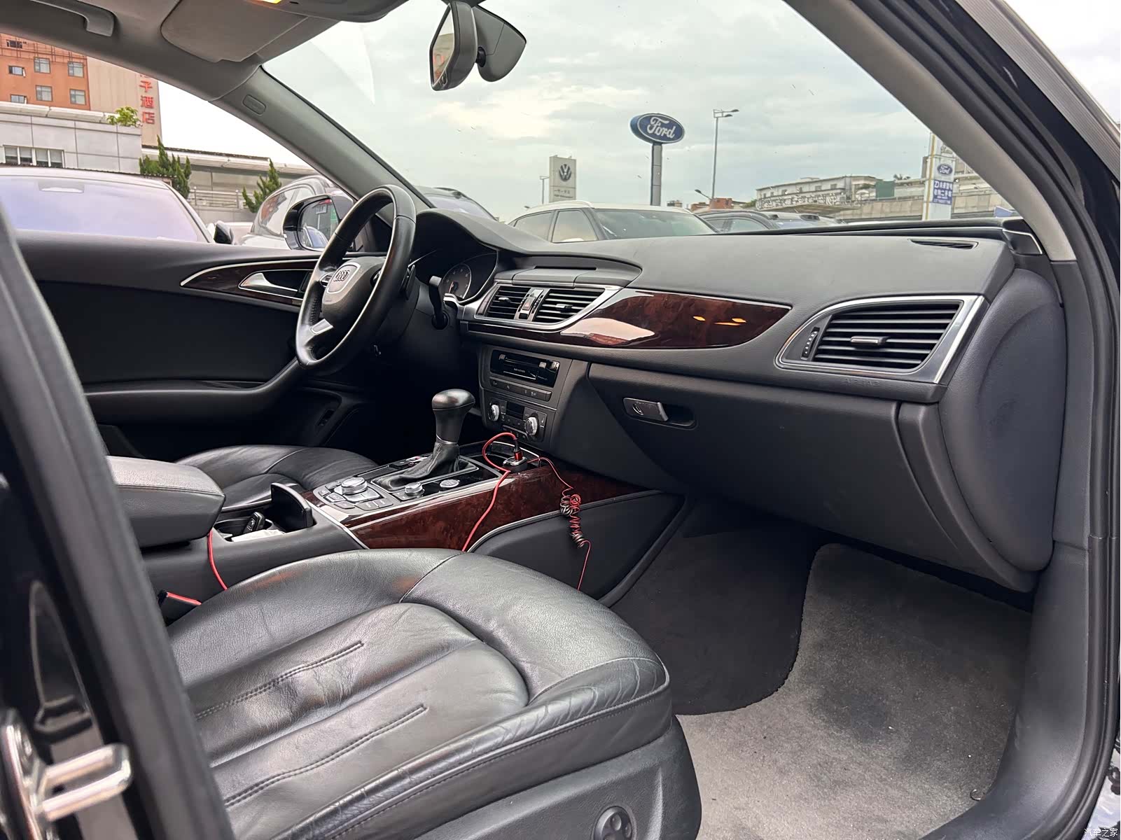 Audi A6L, 2016 12