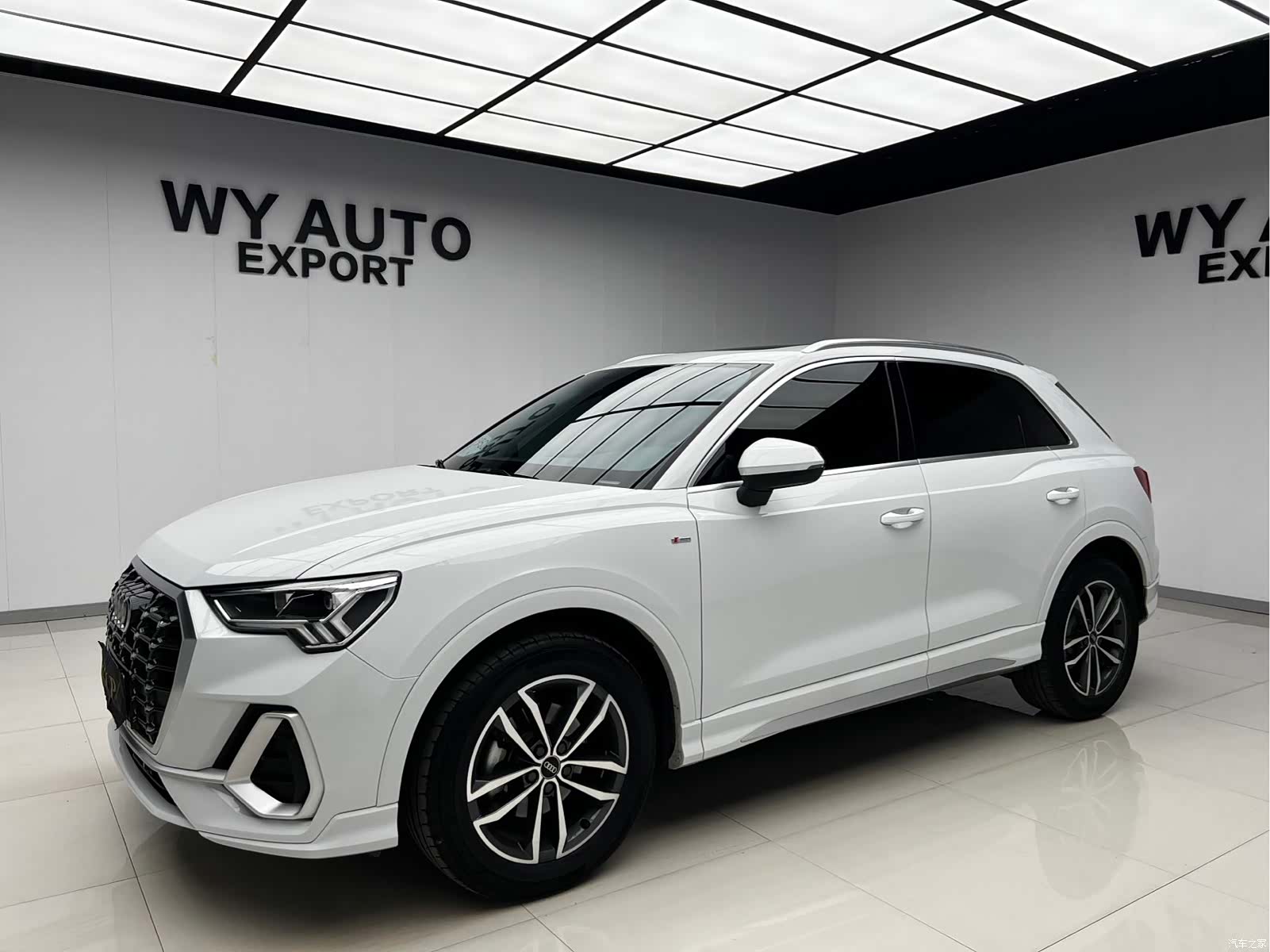 Audi Q3, 2021 1