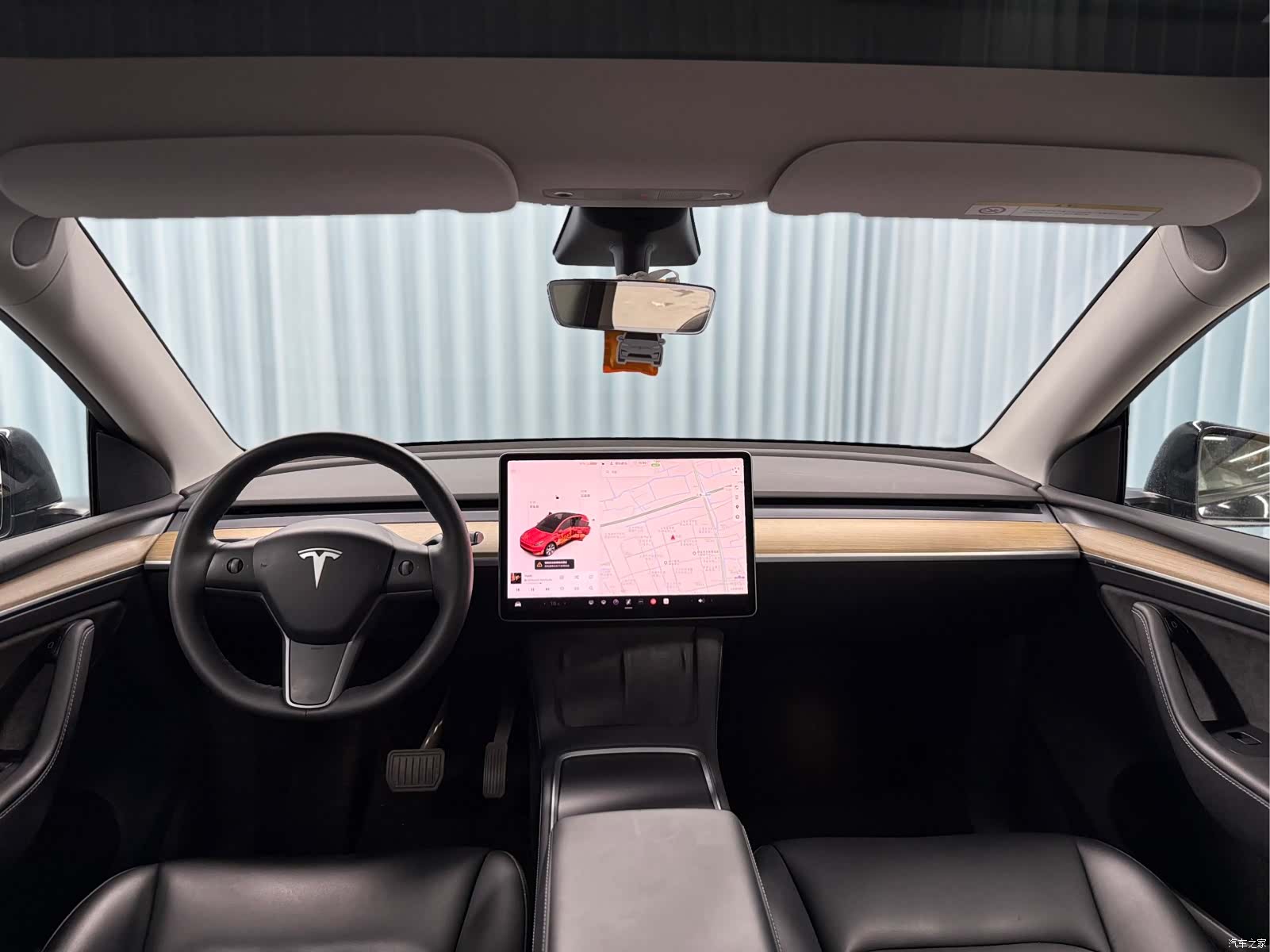 Tesla Model Y, 2021 7