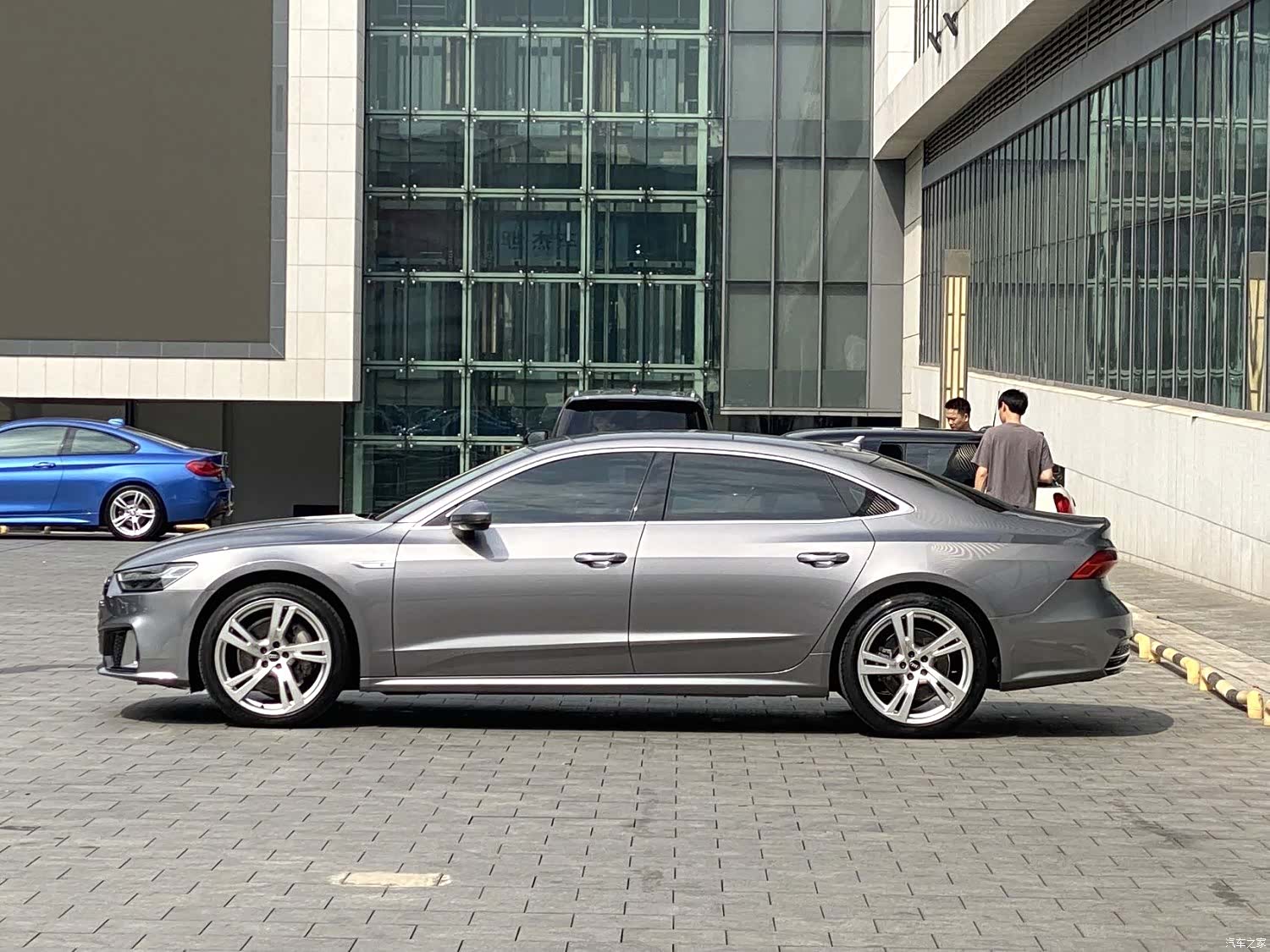Audi A7L, 2022 3