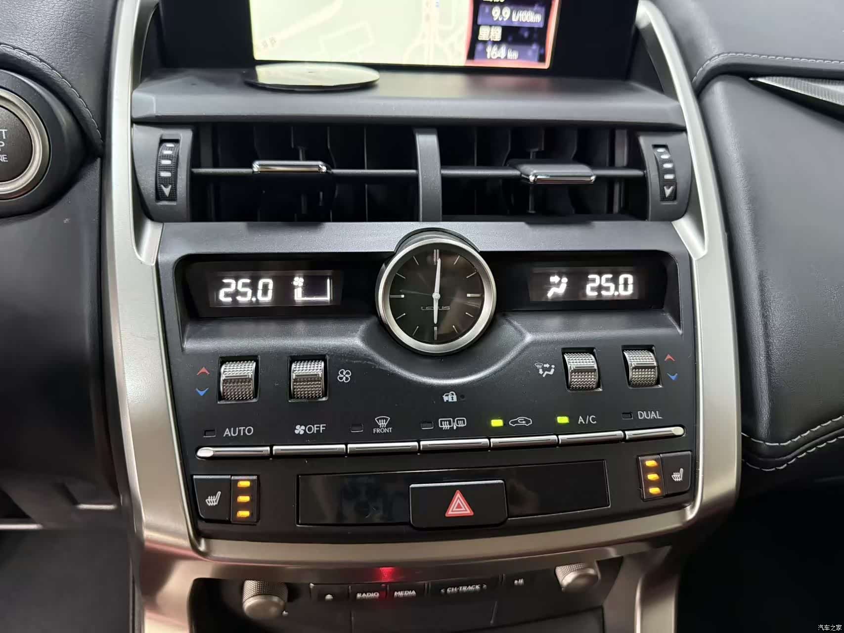 Lexus NX, 2019 14