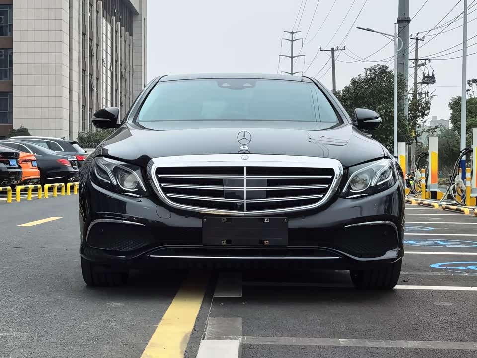 Mercedes-Benz E-class Mercedes-Benz E-class
