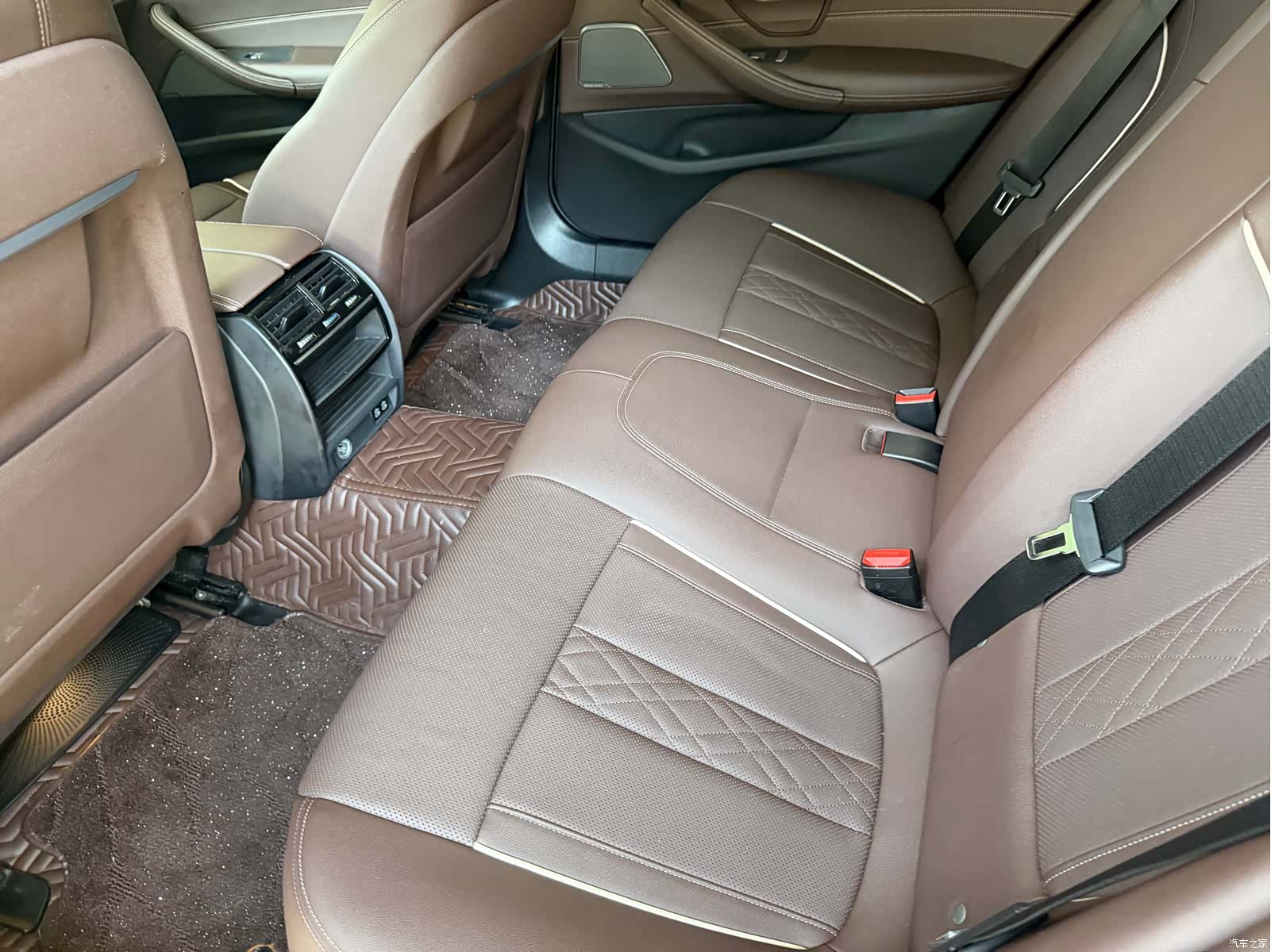 BMW 5 Series, 2021 8