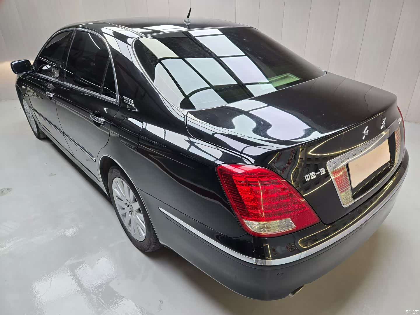 Hongqi HQ300, 2007 3
