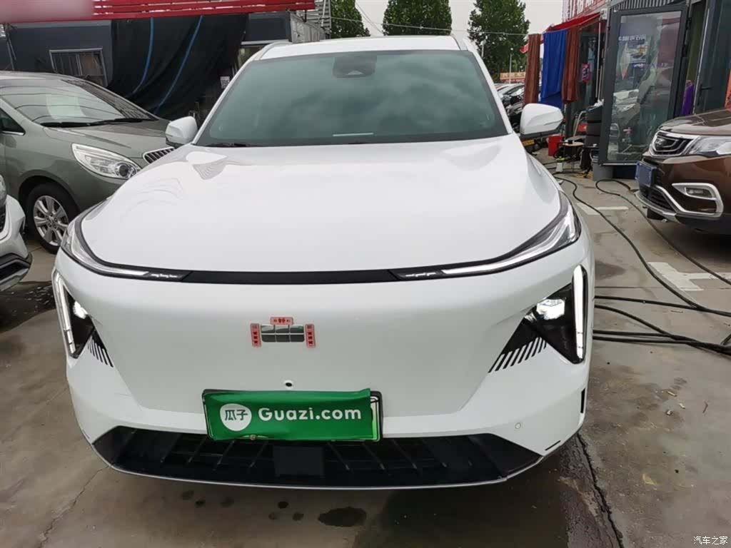 Geely Galaxy L7, 2024 3