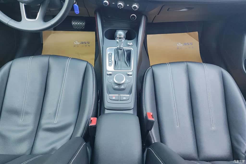 Audi Q2L, 2020 16