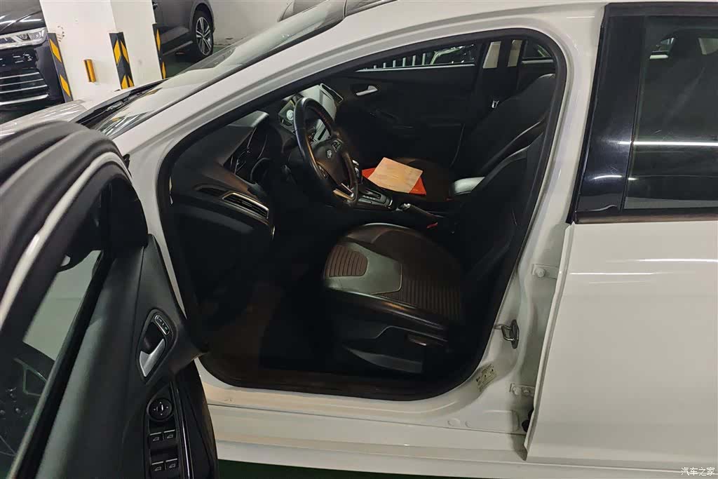 Ford Focus, 2017 9