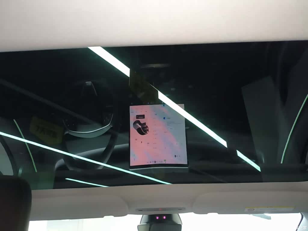 Tesla Model 3, 2024 14