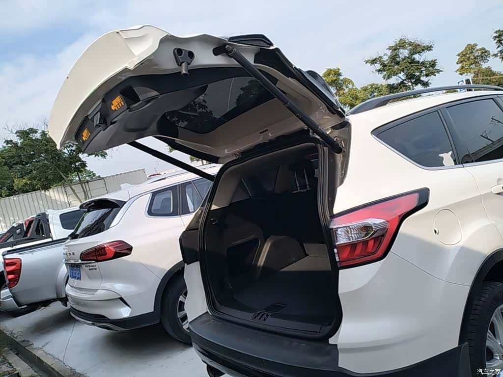 Ford Kuga, 2017 19