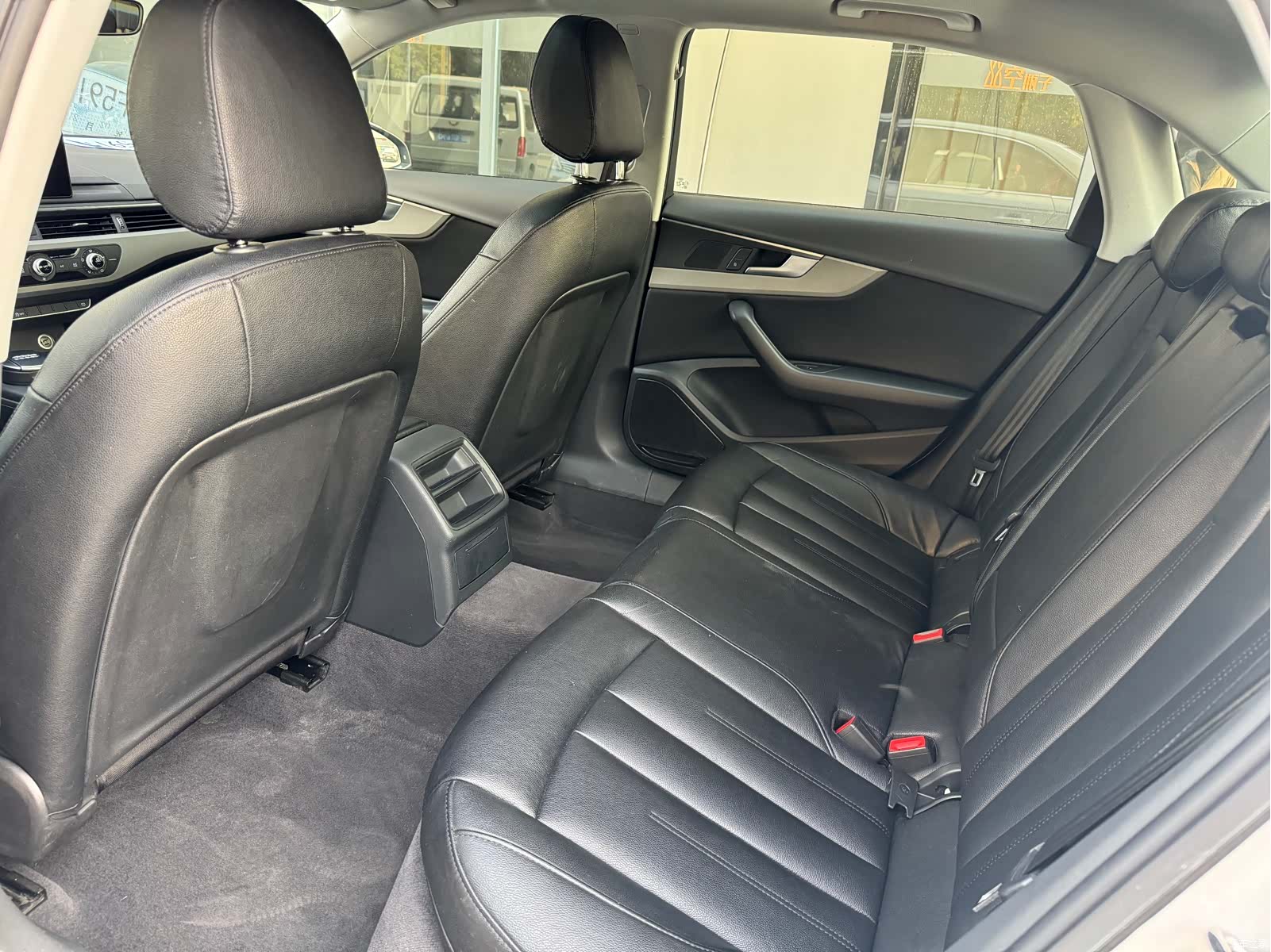 Audi A4L, 2017 8