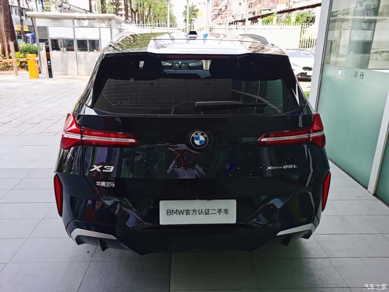 BMW X3, 2025 все фото