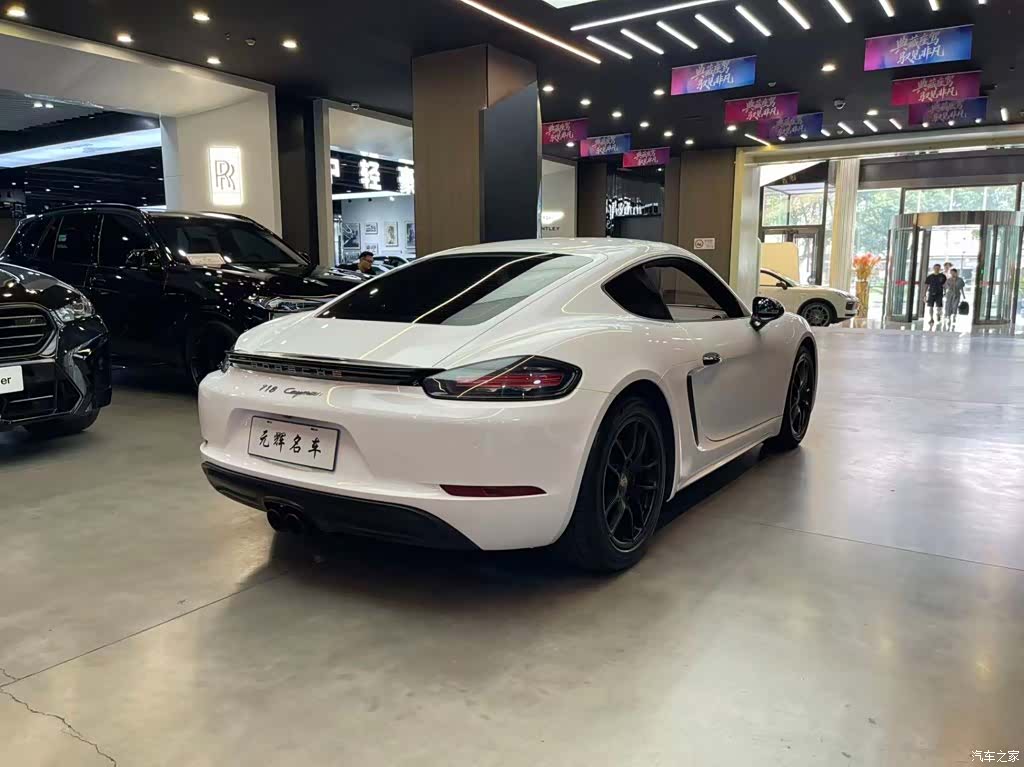 Porsche Cayman, 2019 18
