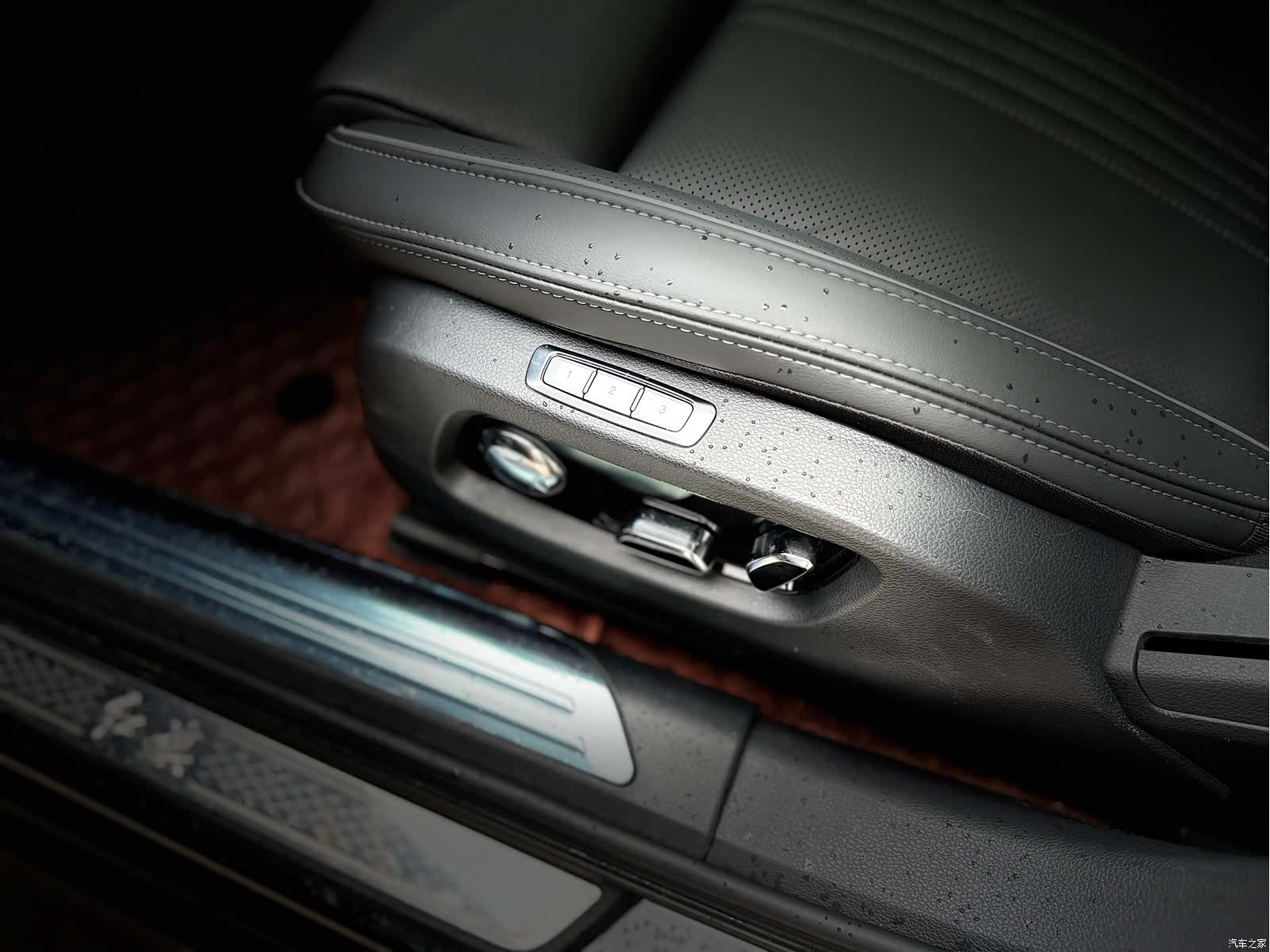 Hongqi H9, 2022 15