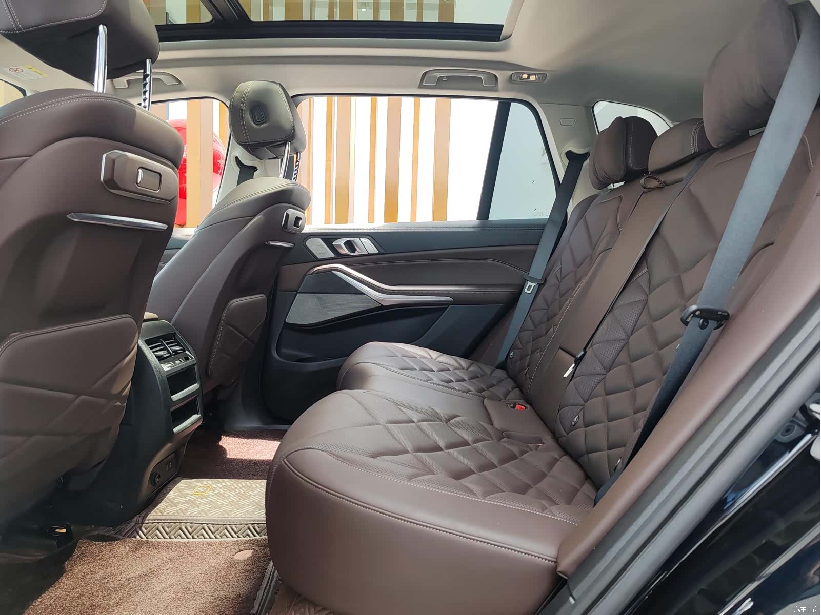 BMW X5, 2024 9