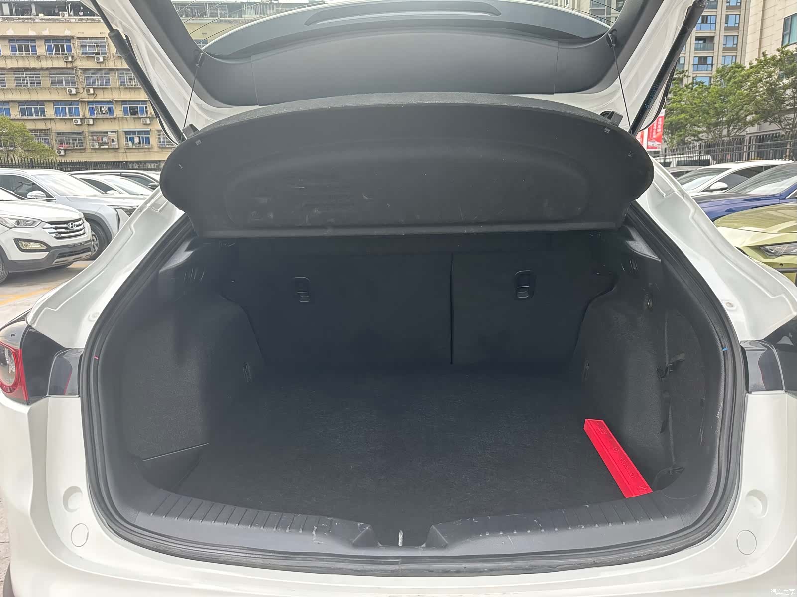 Mazda CX-4, 2021 9