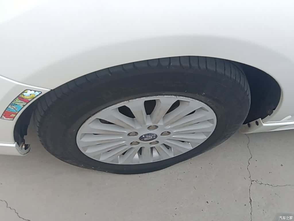Ford Focus, 2015 25