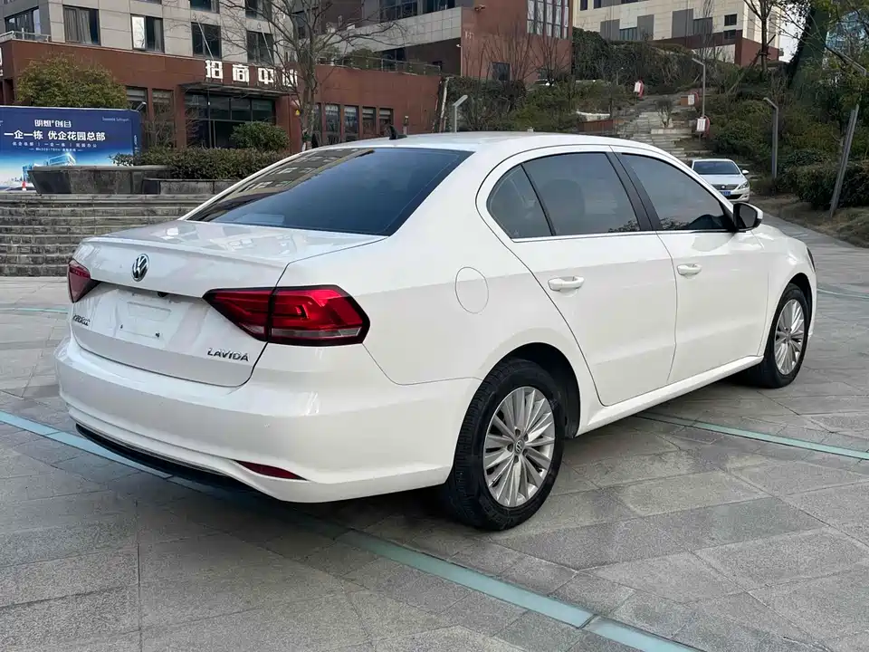 Volkswagen Lavida