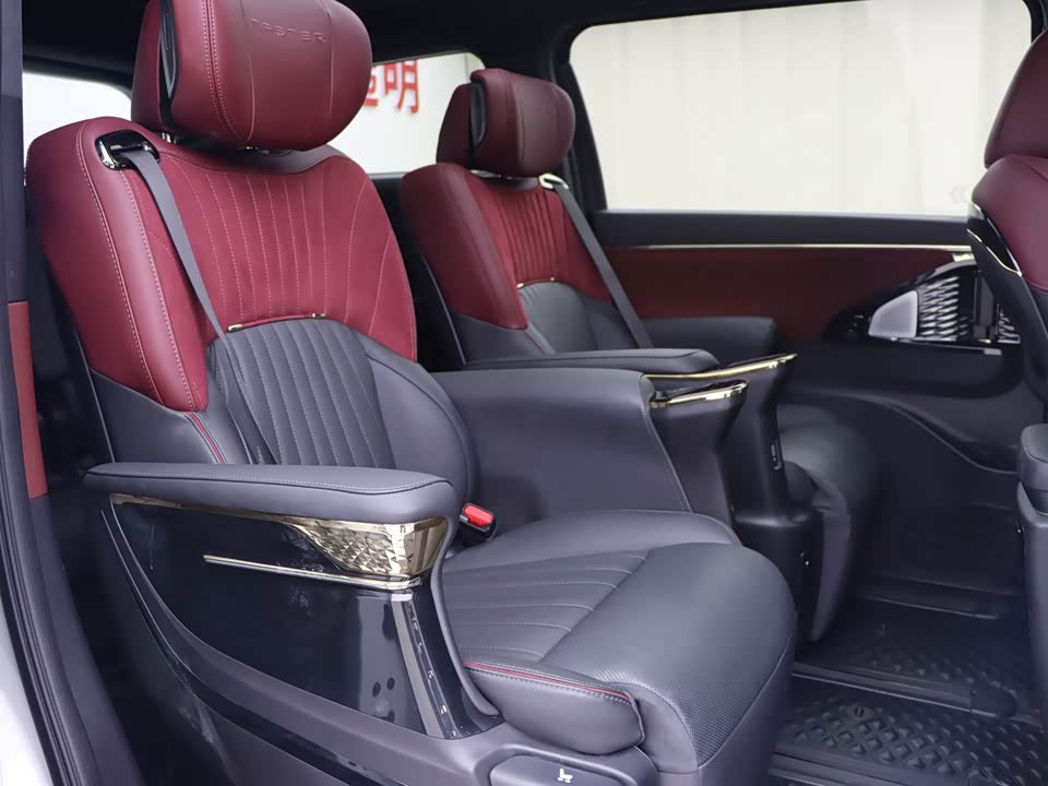 Trumpchi Trumpchi M8