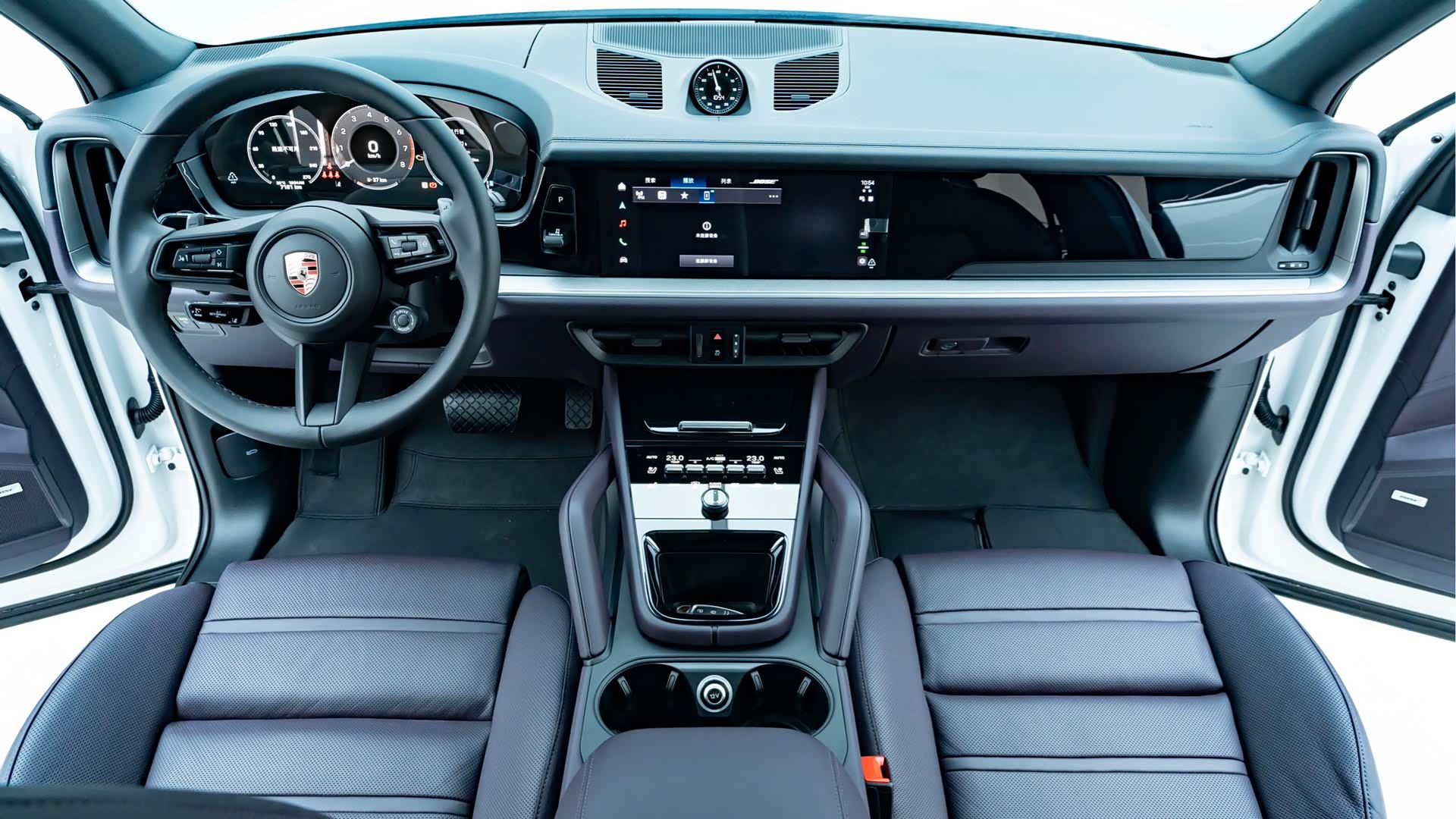 Porsche Cayenne, 2025 9